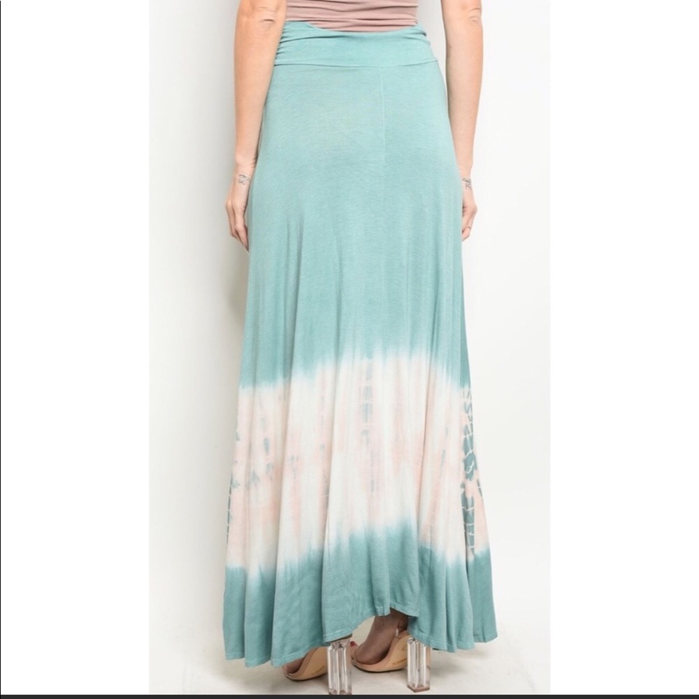 Maxi Skirt - Picture 4 of 4